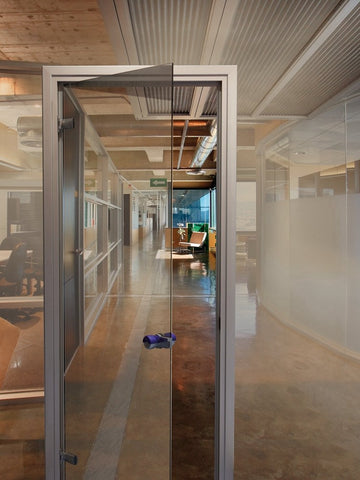 Tempered glass casement door swinging door for internal on China WDMA